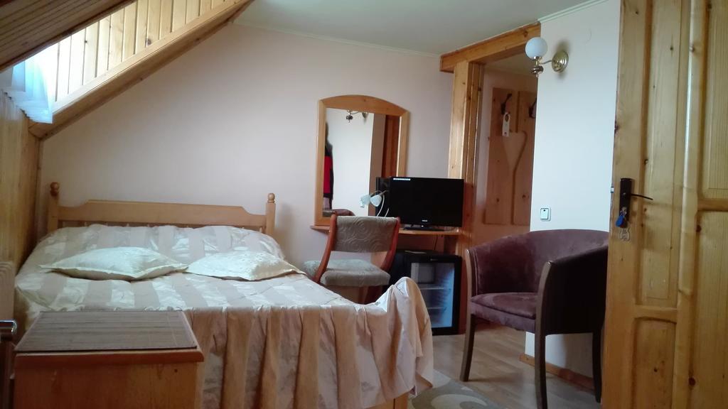Pension Casa Contelui Rîşnov Luaran gambar