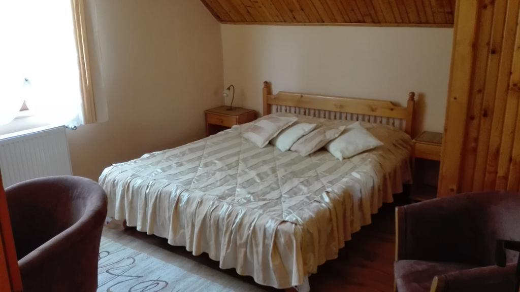 Pension Casa Contelui Rîşnov Luaran gambar