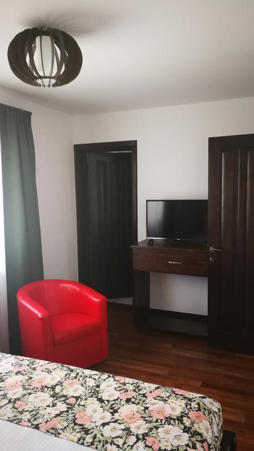 Pension Casa Contelui Rîşnov Luaran gambar